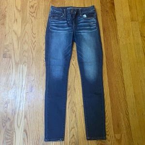 American Eagle Outfitters High Rise Jegging